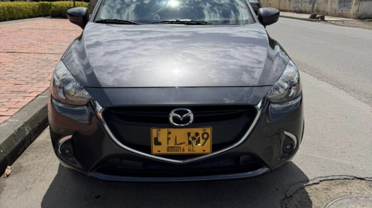Mazda Mazda 2 (2020) Gris